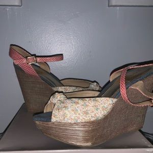 Cute wedge heel